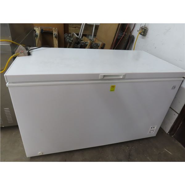 Kenmore Chest Freezer (-15°)