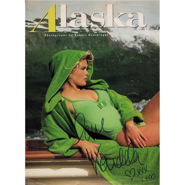 Sarah Vendella signed magazine cover