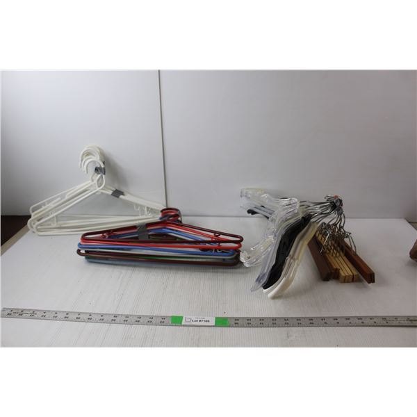 35 Hangers- Wood & Plastic