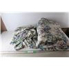 Image 1 : Floral Themed Bedding Set- For Single Sized Bed