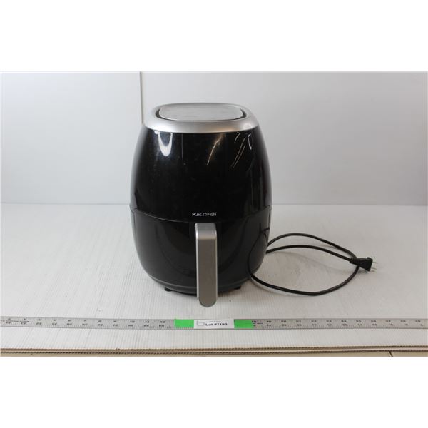 Kalorik Air Fryer, Powers On
