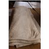Image 2 : White King Size Polyester Blanket, Some Staining
