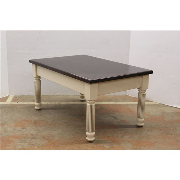 *(2) Wooden End Tables with Drawer 22 1/2'' x 16 1/2'' x 21 1/2''