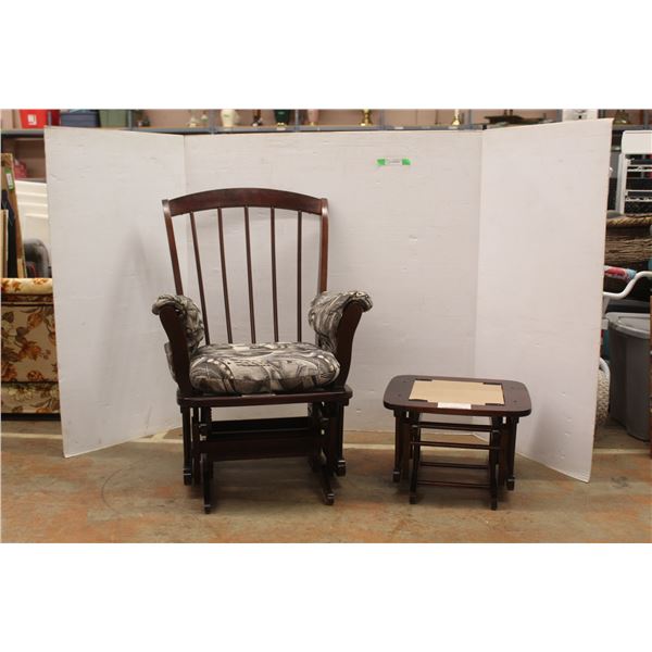 *Rocking Cushion Chair 38'' x 23'' x 28'' with Gliding Foot Stool 18'' x 18'' x 13'' - Missing Cushi