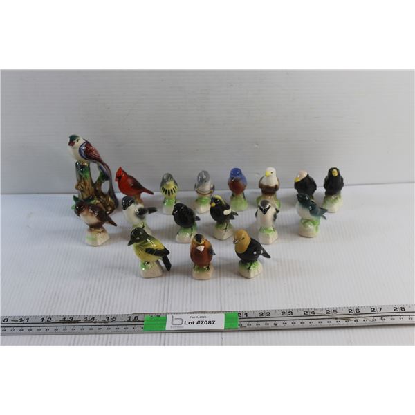 (17) Tender Leaf Tea Bird Figures