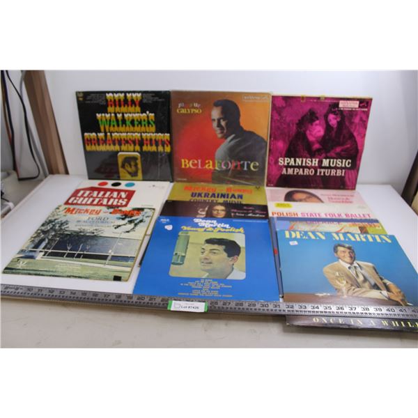 (12) Vinyl Records (Liberace, Dean Martin, Belafonte)
