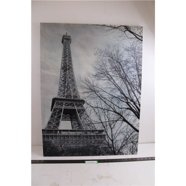 Canvas Wall Art "Eiffel Tower" 31.5" x 24"