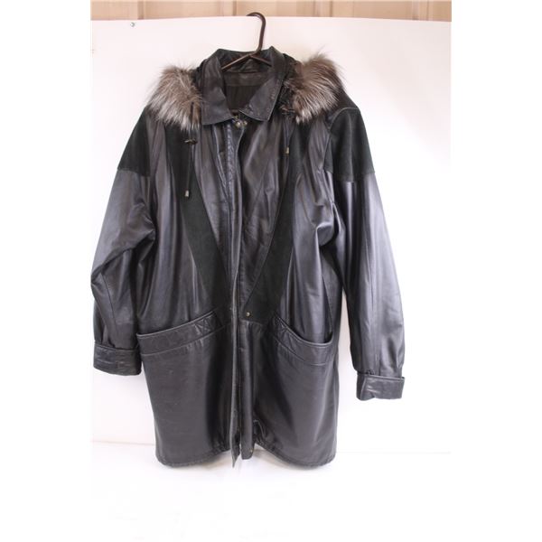 * Women's Leather Winter Coat from Boutique of Leathers - Approx Medium Size