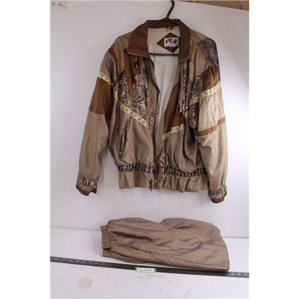 * Women's Active Spirit Jacket & Pant (Windbreaker Style) Size Medium