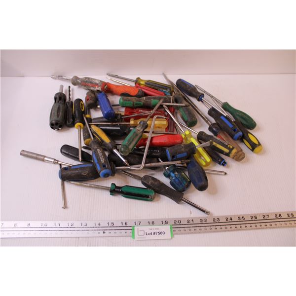 Assortment of Screwdrivers, Nutdrivers