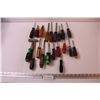 Image 1 : Assortment of Screwdrivers, Nutdrivers
