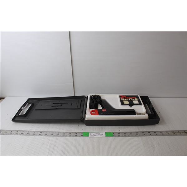 The 30 Second Glue/Caulk Set, Powers On