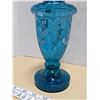 Image 2 : 10" MCM hand painted art glass vase - blue