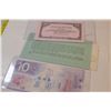 Image 3 : token bills / Canada strange $10 banknote (fake)