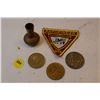 Image 1 : coins etc.