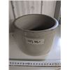 Image 1 : 1/2 gallon butter crock