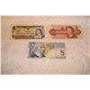 Image 1 : 1  2 and 5 Canadian Dollar Bils