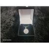 Image 1 : 3.00 CT GRA CERTIFIED ROUND BRILLIANT CUT MOISSANITE STONE VVS D COLOR SET IN CENTER WITH 14 ROUND B