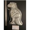 Image 1 : Wilton T-rex cake pan - 1987
