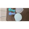 Image 2 : tupperware lot