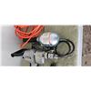 Image 2 : black and decker 1/2 cord drill and work light