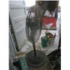 Image 1 : 30" industrial pedistal fan