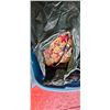 Image 2 : tote with sewing machine, fabric and materials