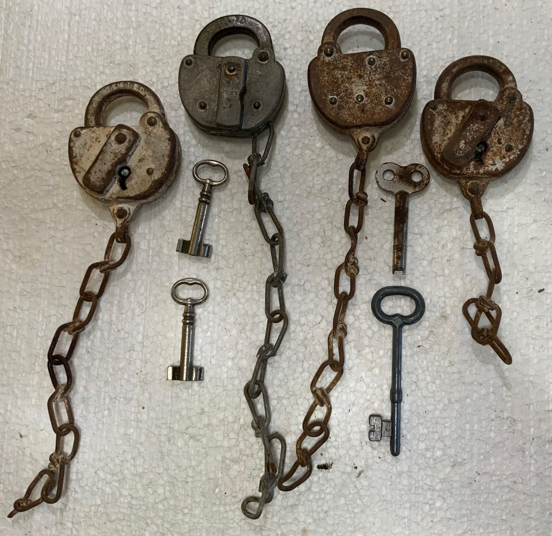 Conrail Lock Key Railway Locks and Miscellaneous Keys (4) - Schmalz Auctions