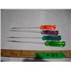 Image 1 : 4 Smirnoff Plastic Screw Drivers