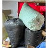 Image 2 : 3 Bags of Packing Peanuts & Large Box of Foam and Bubble Wrap