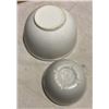 Image 2 : Vintage White Pottery Mixing Bowls
