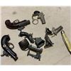 Image 1 : Toy Guns, Key Chain, Miniature Items