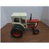 Image 2 : IH 1466 Y16 1972 1:16 scale tractor
