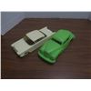 Image 2 : 2 plastic cars