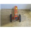 Image 4 : IH plastic tractor