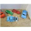 Image 5 : 5 plastic trucks