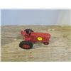 Image 2 : ertl IH 400 tractor Y43