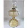 Image 2 : Yellow oil lamp