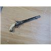 Image 1 : knife