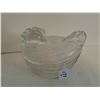 Image 2 : large clear glass hen on the nest 7x4.5x5"H