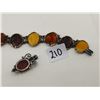 Image 5 : amber bracelet and pendant, bracelet is older