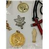 Image 5 : lot of jewelry, some religious/diamond