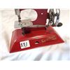 Image 2 : sew-o-matic red mini sewing machine