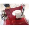 Image 5 : sew-o-matic red mini sewing machine