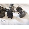Image 3 : eight wolves original soapstone figurines