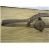 Image 2 : Large Antique Leg Hold Victor Trap