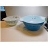 Image 1 : PYREX BLUE AND WHITE SNOWFLAKE VINTAGE MIXING BOWLS, 441 1 ½ PINT AND 442 1 ½ QT