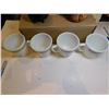 Image 2 : 4 VINTAGE PYREX WOODLAND PATTERN MUGS