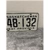 Image 3 : 1959 sask farm license plate