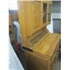 Image 5 : Antique Oak Hoosier Cupboard Nice Condition